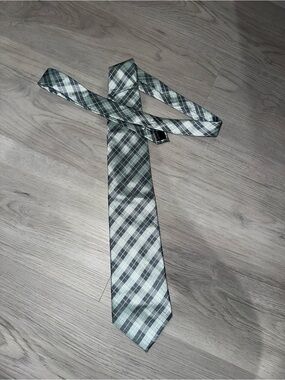 Boulevard club Men's Plaid Silk Tie